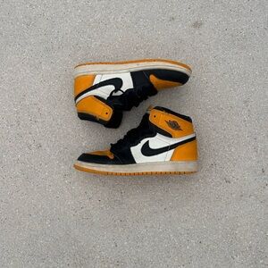 Nike Kids High-Top Sneakers - Black, White, and Orange